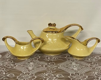 HOMER LAUGHLIN PEARL China Yellow & Gold Teapot, Sugar Bowl and Creamer