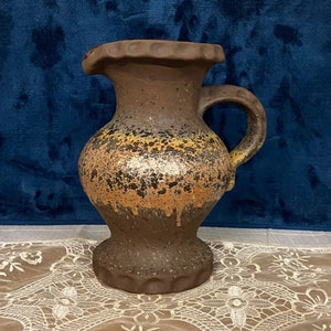 Carstens Tonnieshof Fat Lava Pitcher