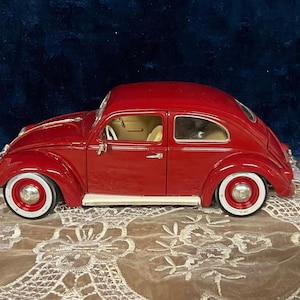 Burago Die Cast Burgundy 1955 1,000,000th Volkswagon Beetle 1/18 Scale Made in Italy