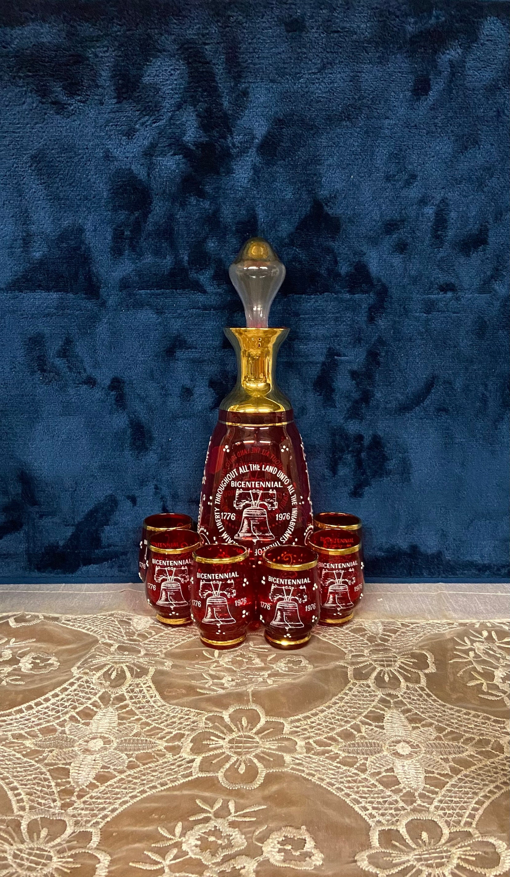 KB Ruby Red BICENTENNIAL 1776-1976 DECANTER & 6 Shot Glasses Set