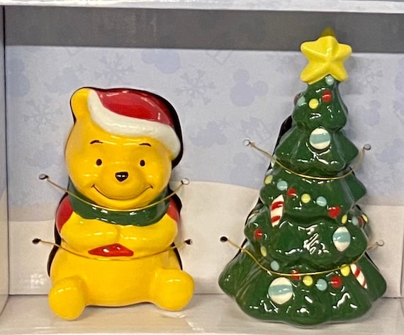 Zrike Brands by R Squared Disney Winnie the Pooh & Christmas Tree