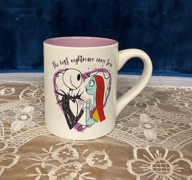 SILVER BUFFALO The Nightmare Before Christmas Jack Skellington & Sally Finklestein White and Purple MUG afbeelding 1