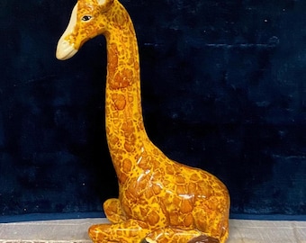 GIRAFFE CERAMIC FIGURINE
