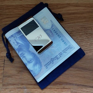 Silver Plated Money Clip Engraved to your specification with carbon fibre feature