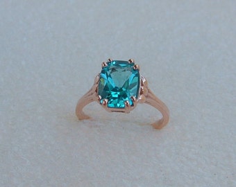 Blue Topaz and rose gold ring-2.7 carat cushion cut blue Topaz set in 10 carat rose gold-Blue Topaz and gold ring