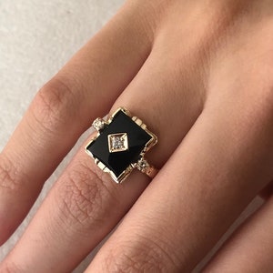 Antique style black Onyx, diamond and gold ring, Onyx and diamond ring, Onyx ring, black onyx gold ring, yellow gold onyx ring