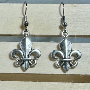 Silver Fleur De Lis Charm Earrings New Orleans Saints