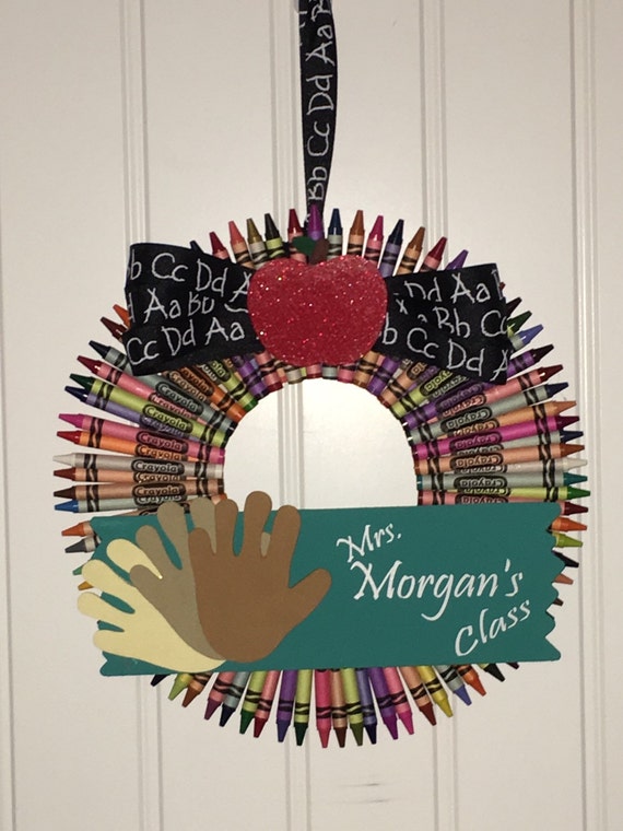 Items similar to Custom Crayon Wreaths on Etsy