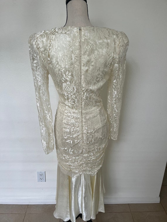 JOY STEVENS VINTAGE 1970s Lace Dress Shoulder Pads - image 3