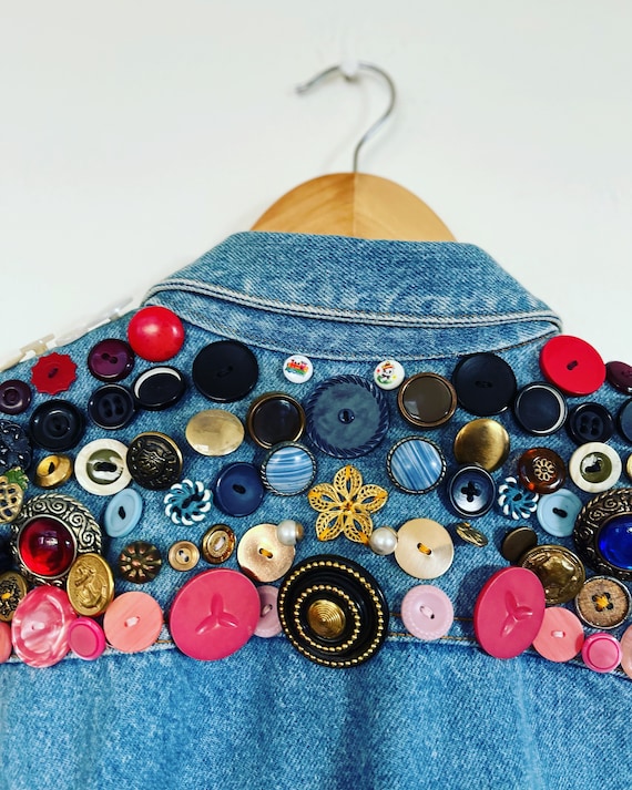 Vintage BONGO 80s Denim Jacket embellished button… - image 3