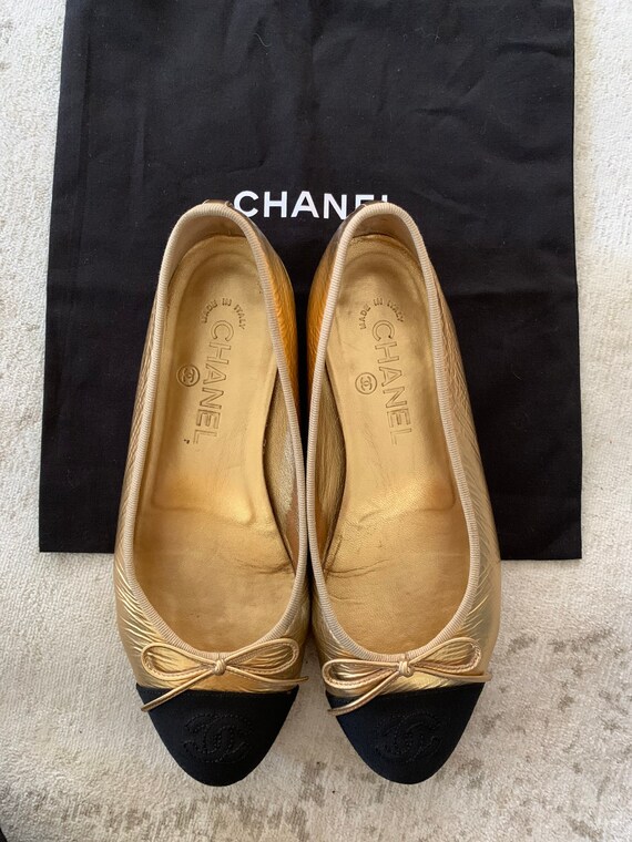 chanel classic flats