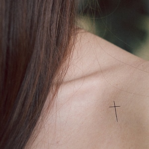 cross temporary tattoo (set of 4)