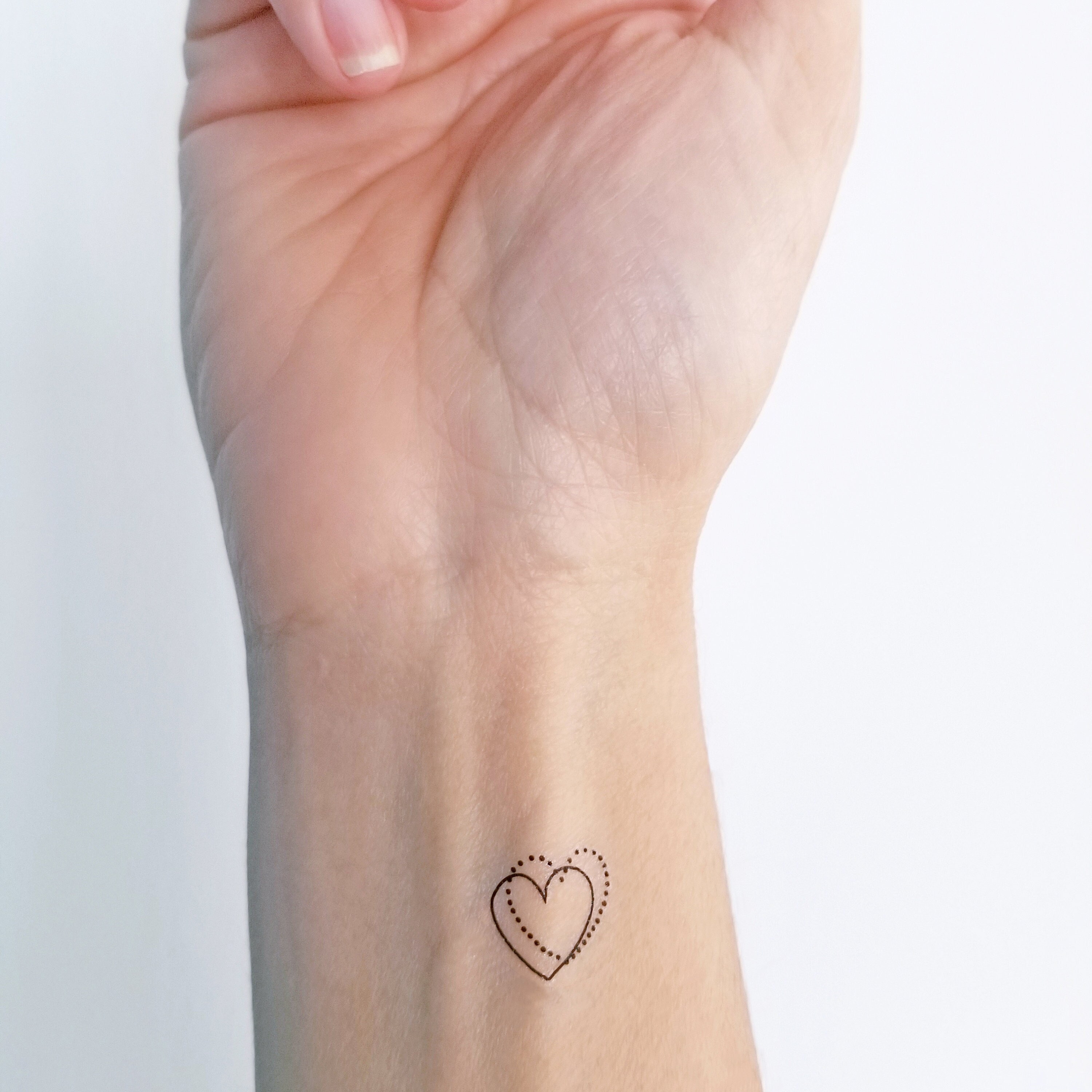 Twin Hearts Temporary Tattoos (set of 6), Outline Heart Fake Tatoo ...