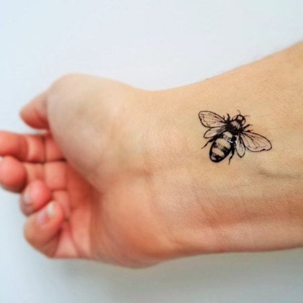 vintage bee temporary tattoo (set of 6)