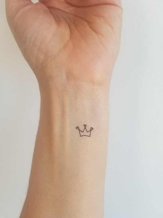 Minimalist Crown Temporary Tattoo set of 3 - Etsy Norway Minimalist Crown Temporary Tattoo set of 3 - Etsy Norway