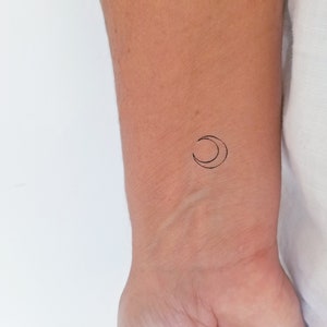 outline crescent moon temporary tattoo (set of 3)