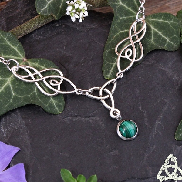 Elven scroll and Malachite necklace, silver and green interlacing, medieval fantasy jewelry, fairy wedding stone magic forest, sylvan elf