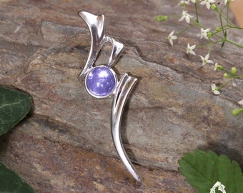 Pendentif elfique Tanzanite bleue et Argent massif, bijou volute légère, mariage médiéval fantasy, magie nature féerique, pierre naturelle