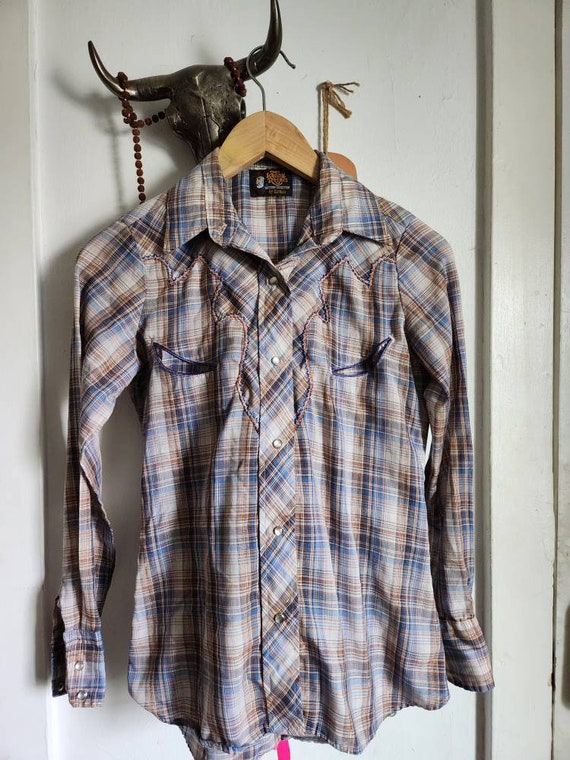Hippie Laundry Women's Long-sleeve Western Plaid Shirt Pearl Snaps & Denim  Yoke