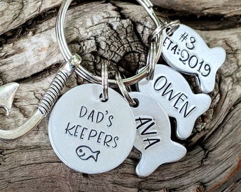 Custom stamped fathers day gift. New dad keychain. Pregnancy announcement for husband. Gift for husband. Personalized kids names keychain.