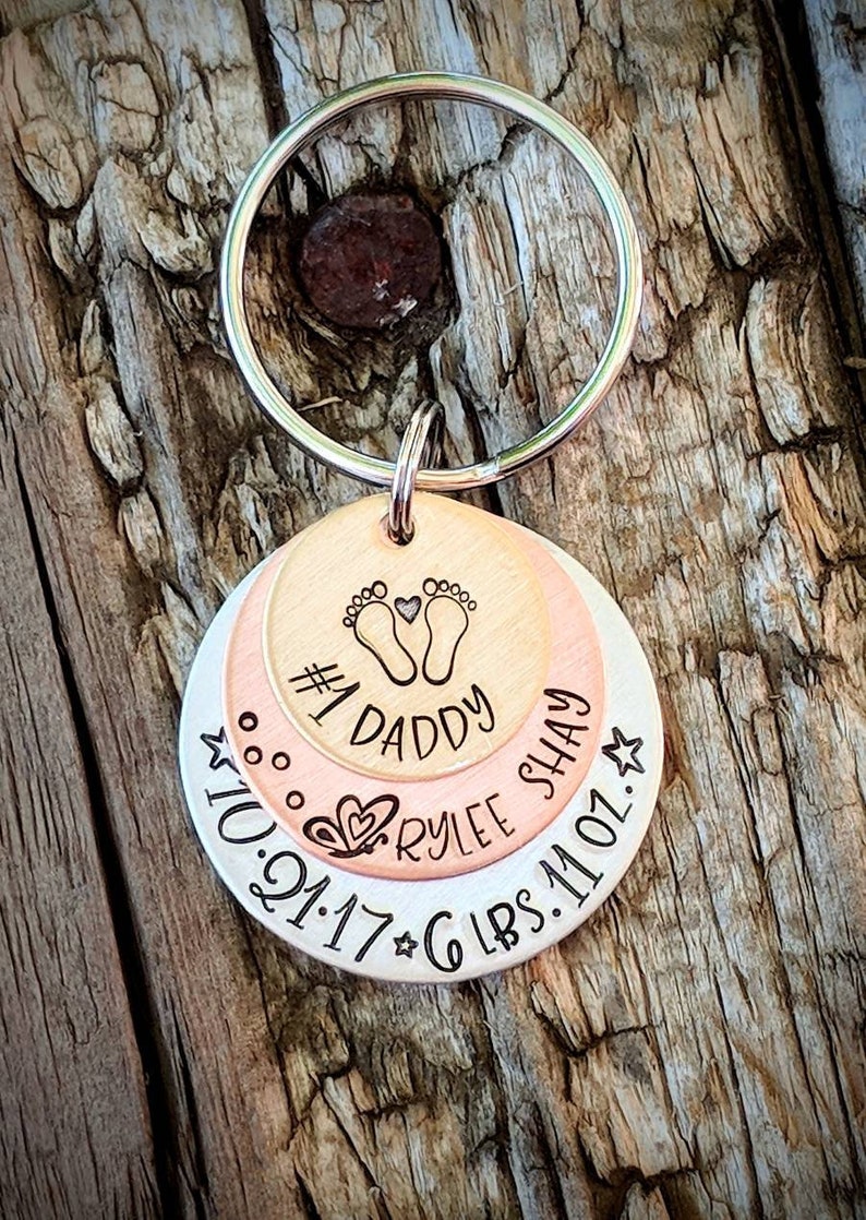 Personalized hand stamped new baby keychain. First fathers day gift. New daddy gift. Number 1 daddy. New father keychain. Gift for husband image 1