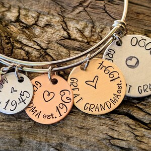 Personalized great great grandma bracelet. Gift for grandmother. Mothers day gifts for grandma. Nana bracelet. Pregnancy announcement gift image 6