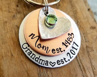 Personalized hand stamped keychain. Pregnancy announcement. New grandma gift. First mothers day gift. New grandmother. Mothers day necklace