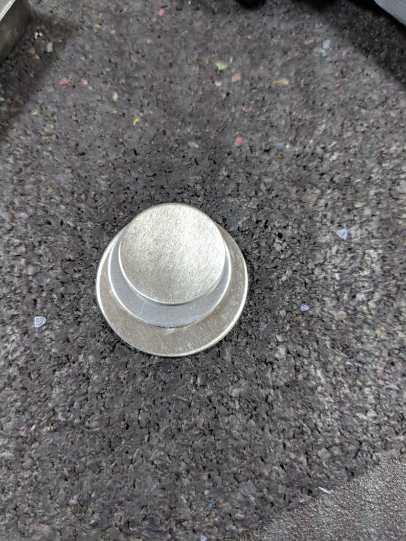 Add a disc to your layered piece. ADD ON only