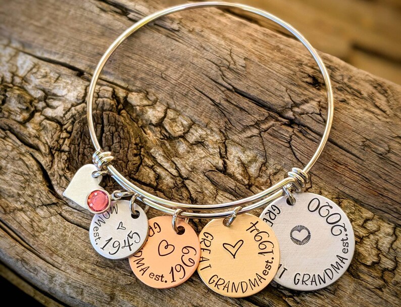 Personalized great great grandma bracelet. Gift for grandmother. Mothers day gifts for grandma. Nana bracelet. Pregnancy announcement gift image 9