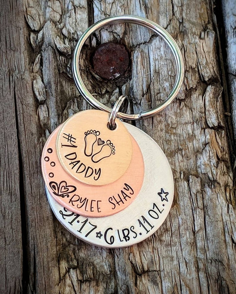 Personalized hand stamped new baby keychain. First fathers day gift. New daddy gift. Number 1 daddy. New father keychain. Gift for husband image 3