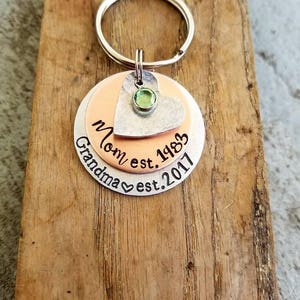 Personalized hand stamped keychain. Pregnancy announcement. New grandma gift. First mothers day gift. New grandmother. Mothers day necklace image 3