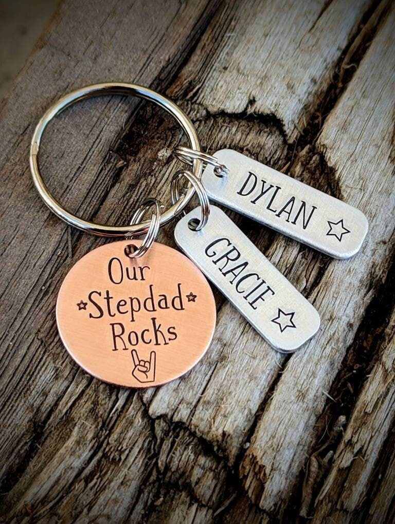 Personalized hand stamped step-dad keychain. Gift for stepdad. Step father gifts for father's day. Gifts from the kids. Gift from all of us.