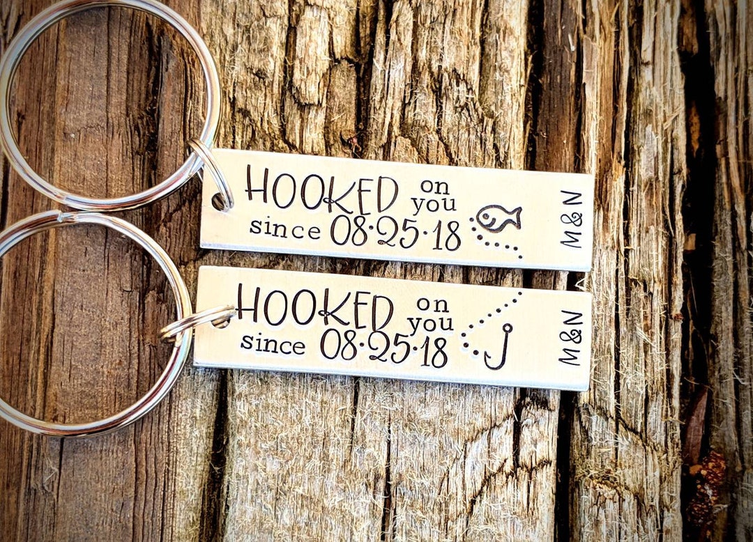 Couple Gifts for Him and Her Two Piece Valentines Day Keychains for Husband  Wife Boyfriend Girlfriend Fishing Lovers Gifts Wedding Birthday Engagement