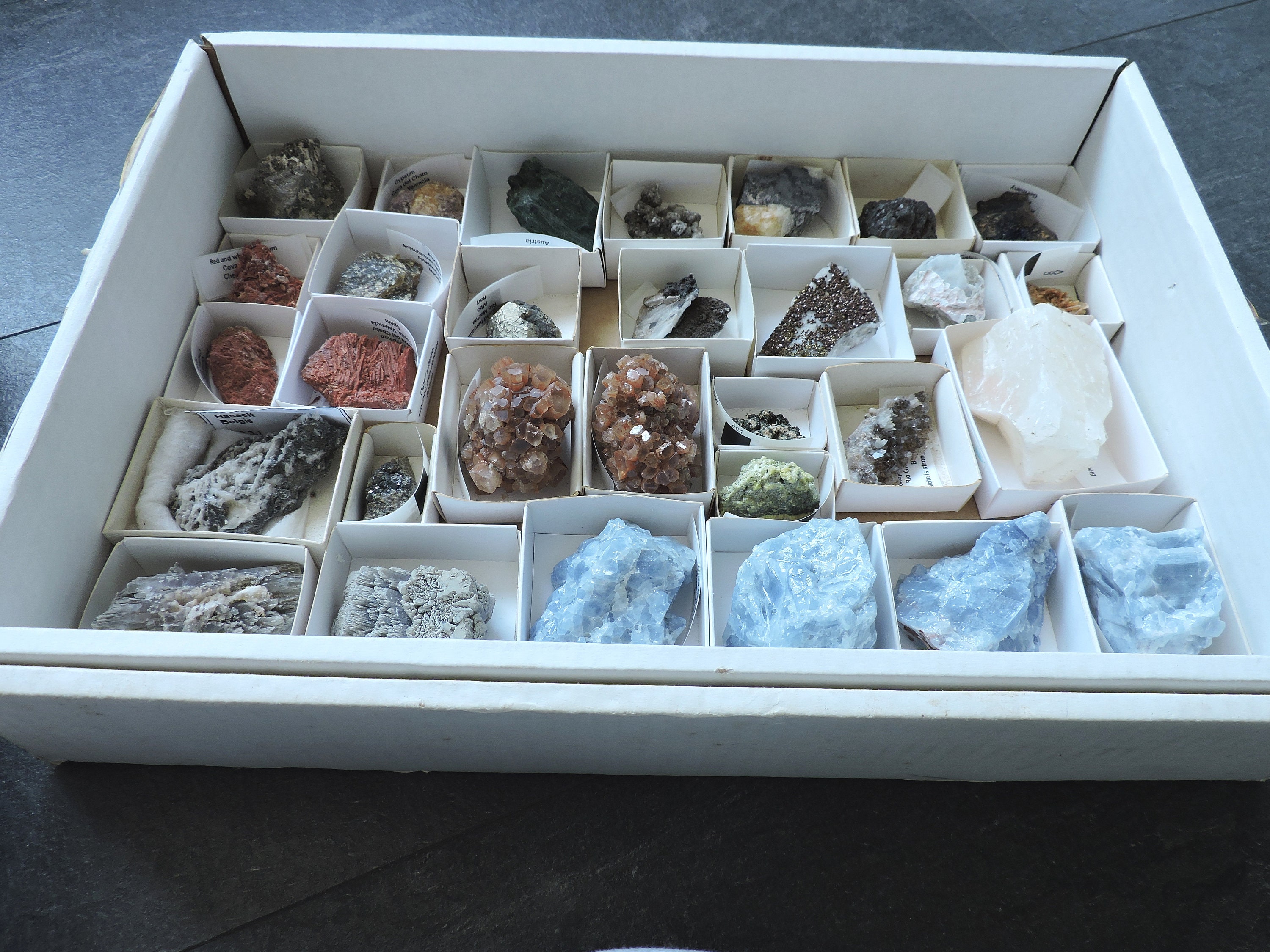 Collection Pack / Starter Pack 10 Minerals Several Choices -  Denmark