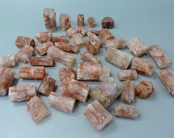 Miniature di Aragonite da Minglanilla, Spagna
