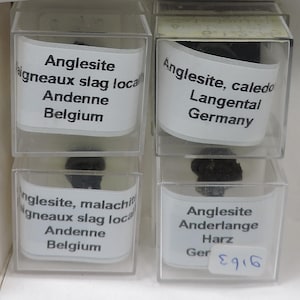 Micromontajes de anglesita de Bélgica y Alemania