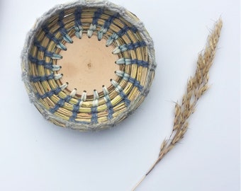 Basket Weaving Kit, DIY Basket Weaving Kit, Learn to Weave with Detailed Instruction Booklet, Gift Pack, Christmas Gift, Ethical Gift