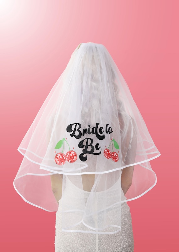 Bachelorette Party Veil Pink Bride to Be w/Diamond Veil | Bachelorette Party Veils  main image 2
