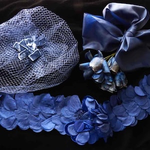1960s handmade flowers set -  vintage flowers - handmade flowers - millinery supplies  - vintage millinery flowers - blue silk flowers