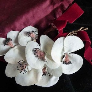 1950s big millinery flowers -  vintage flowers - handmade flowers - millinery supplies  - vintage millinery flowers - white flowers