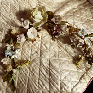 Antique Porcelain Garland from a Globe de Mariee. 19th century. French - biscuit flowers - porcelain flowers - antique flowers - Victorian