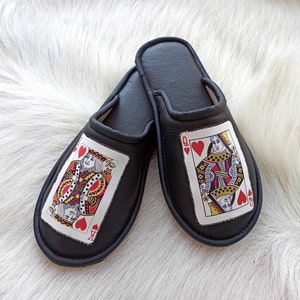 Pantoufles en cuir pour cartes à jouer, cartes de jeu Queen King, idées de Casino, meilleur ami, chaussures pour amoureux du Poker, cadeaux pour joueurs de Poker