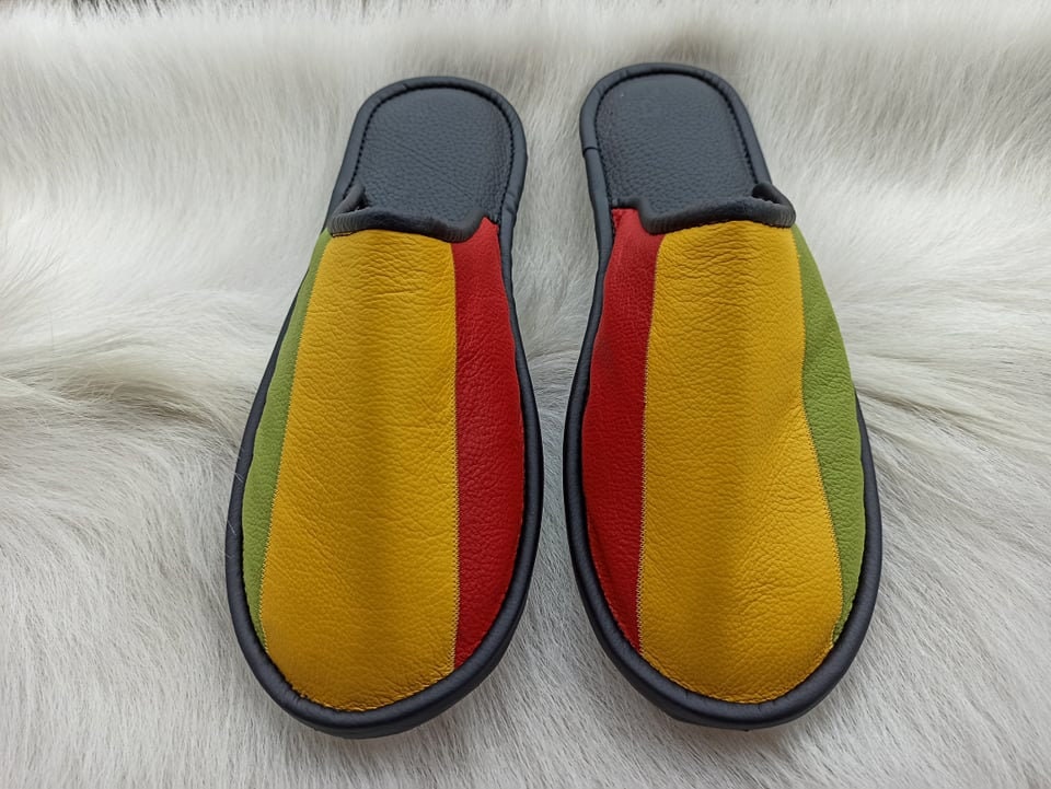 rasta slippers