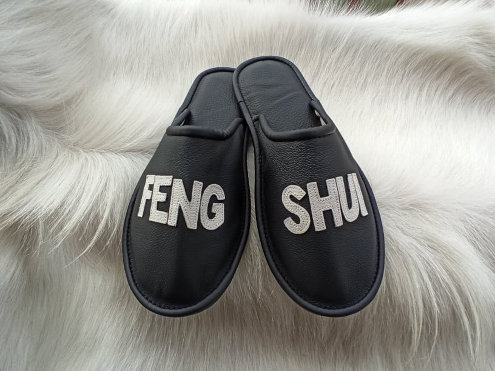 yin yang slippers