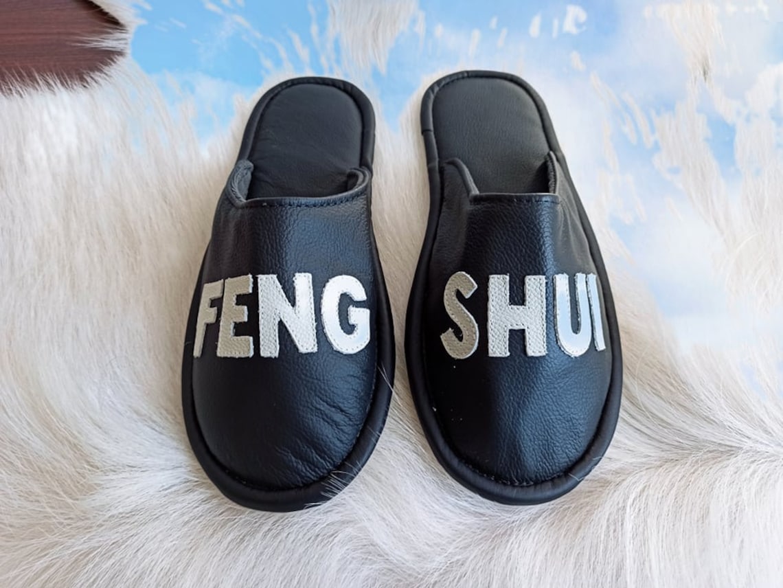 yin yang slippers