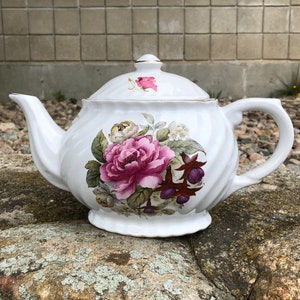 Vintage Superior Ceramics Teapot: Floral Peony, Forget-Me-Not, Gold Trim, Nutcracker core accent piece