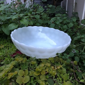 White glass bowl, classic centerpiece, holder for keys, milk glass serving bowl, vintage bubble and scalloped edged mid-century, fruit bowl