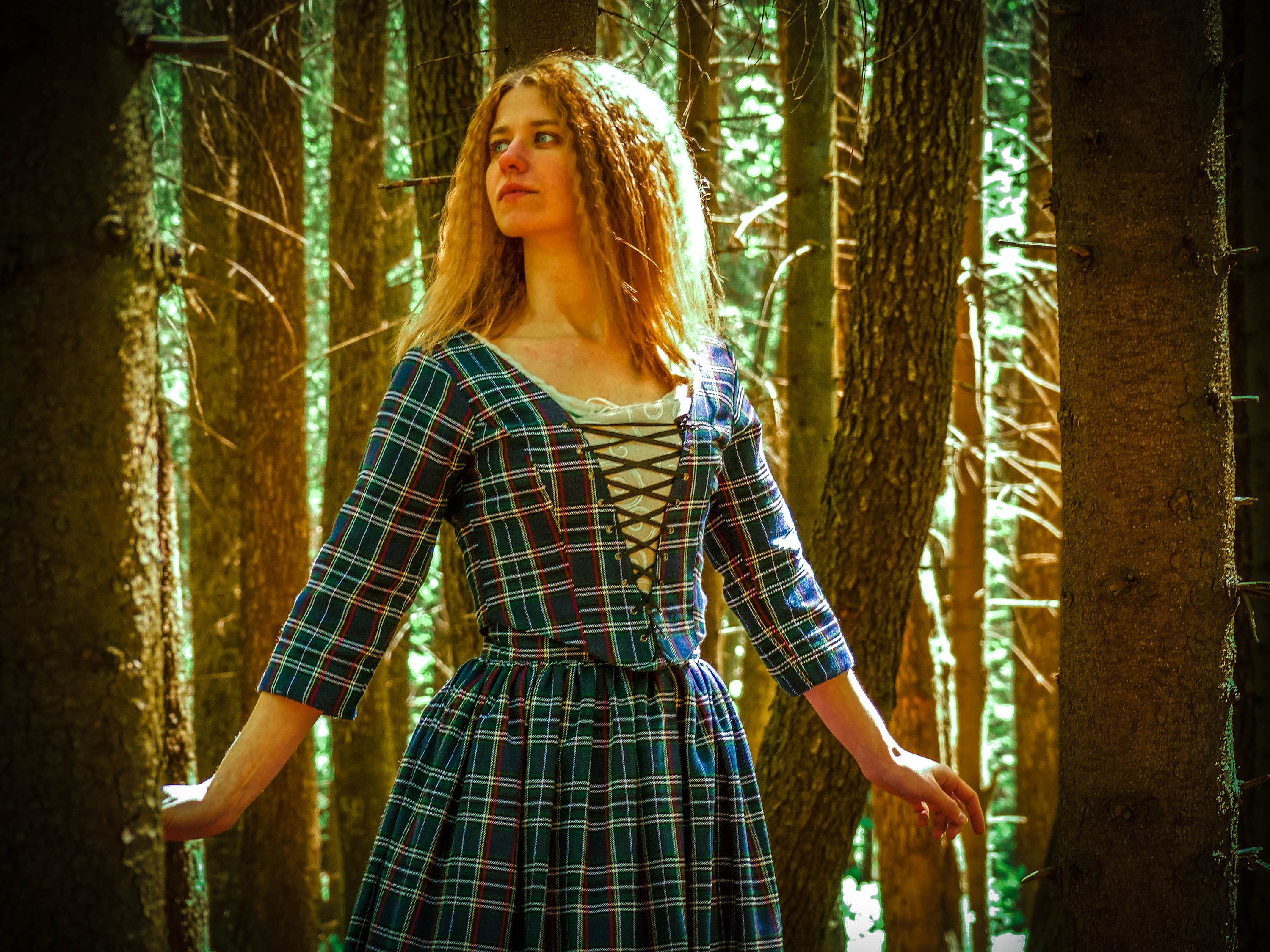 outlander green dress | Claire Fraser Costume | Claire Fraser Cosplay | Scottish Dress | 18th Century Scottish Dress | Outlander Costume outlander red dress