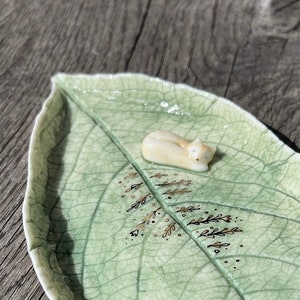 Porcelain boho incense palo santo smudging bowl plate with miniature fox on walnut tree leaf