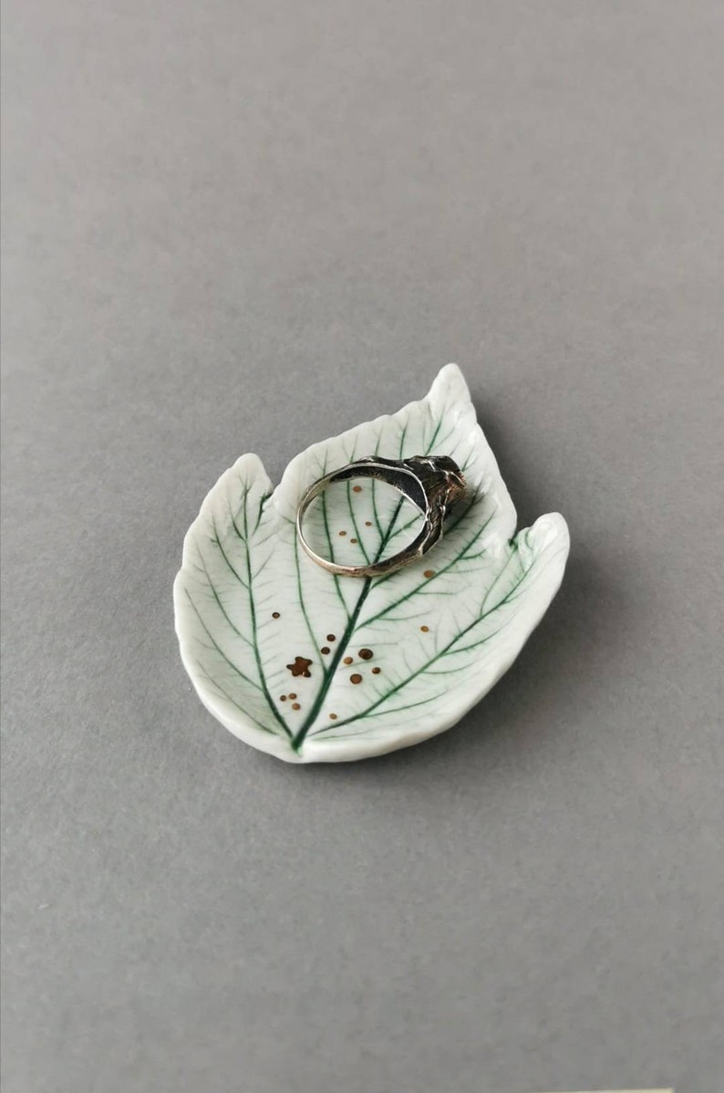 Porcelain handmade elf dish with natural leaf stamp image 3